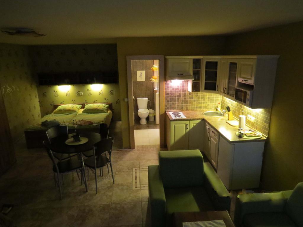 Selfness Roznava Aparthotel ห้อง รูปภาพ